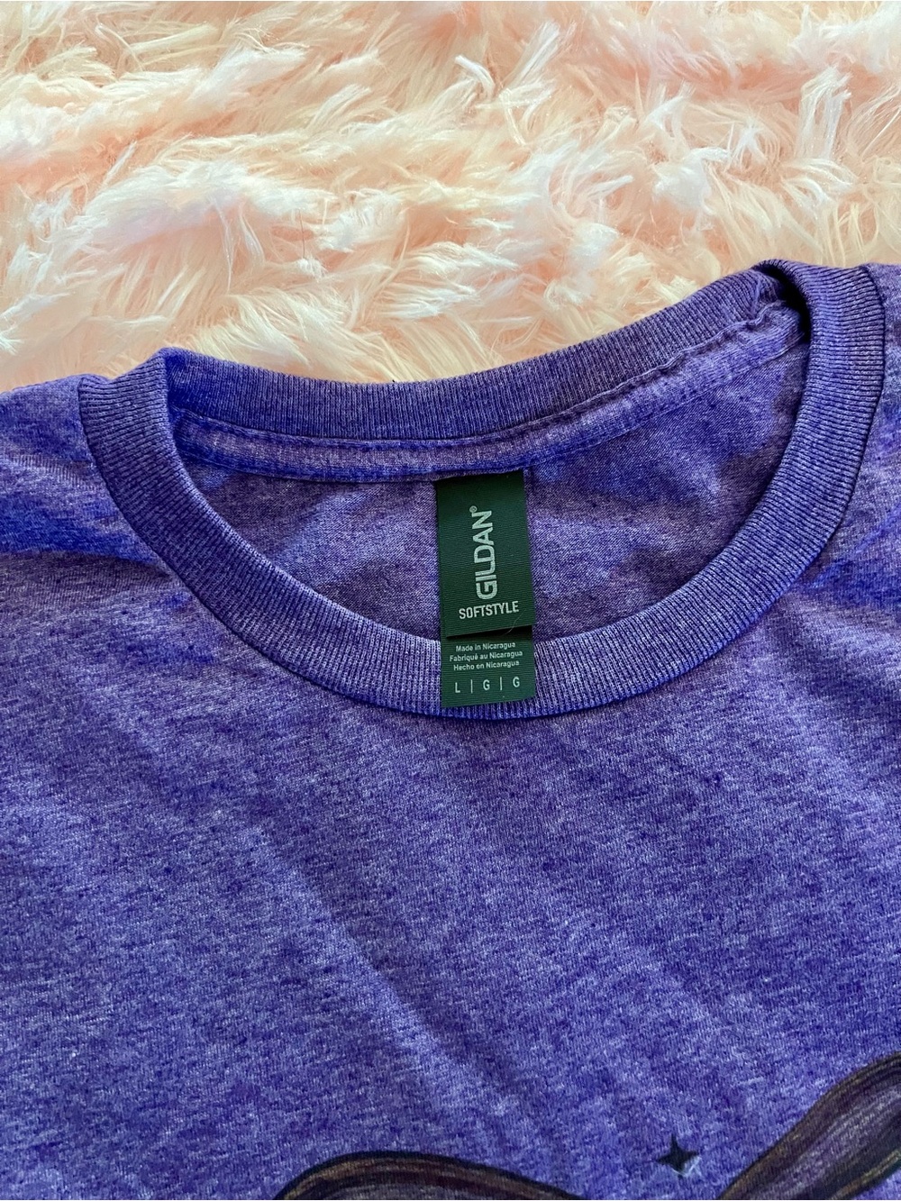 Purple Graphic Crewneck T-Shirt - Camo Wifey - NEW S0003 - Picture 3 of 3